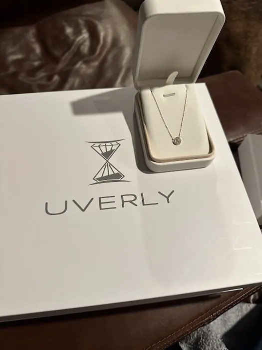 Uverly 4