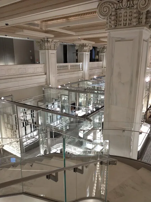 Tiffany & Co. 4
