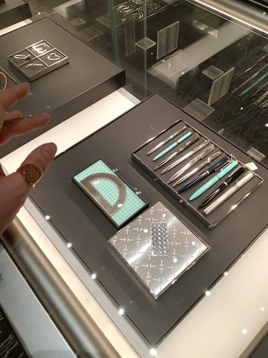 Tiffany & Co. 4