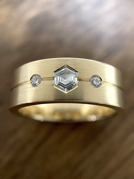 Elliot Gaskin Jewelry 5