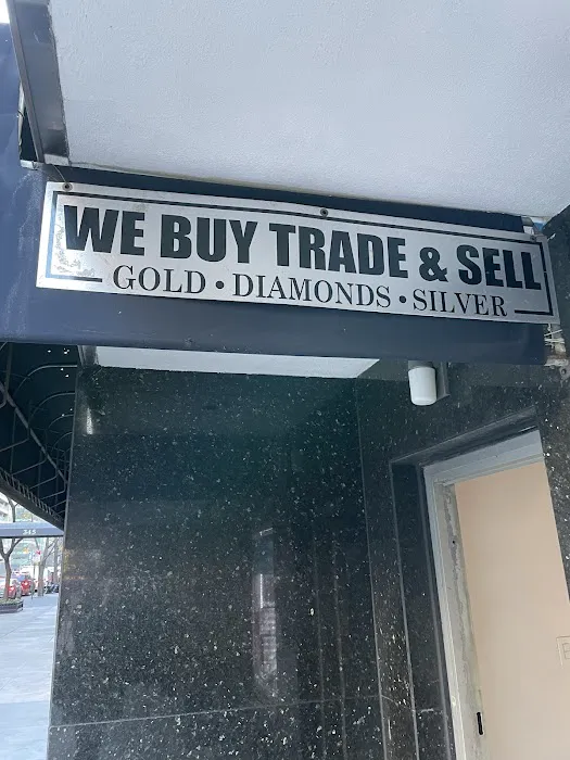 Daniel's Jewelry and Watches 5