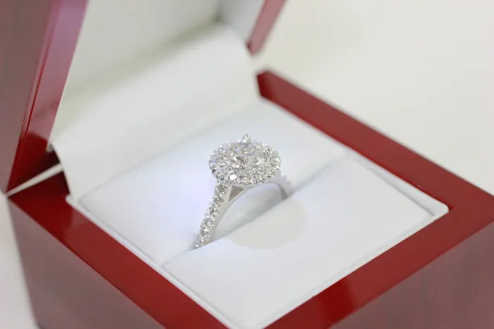 Daniel's Jewelry and Watches 5