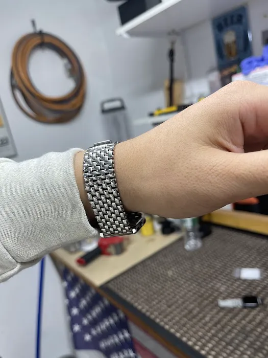 Daniel's Jewelry and Watches 5