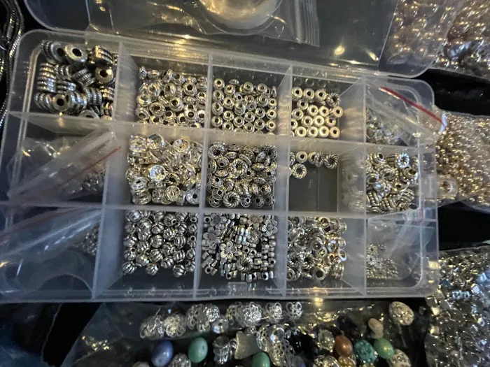 Anderson Kouture Jewelry & Fashion 4