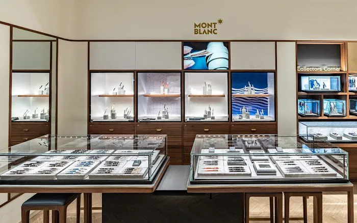 Montblanc Boutique - Madison Ave 5