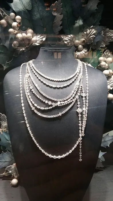 Harry Winston 4