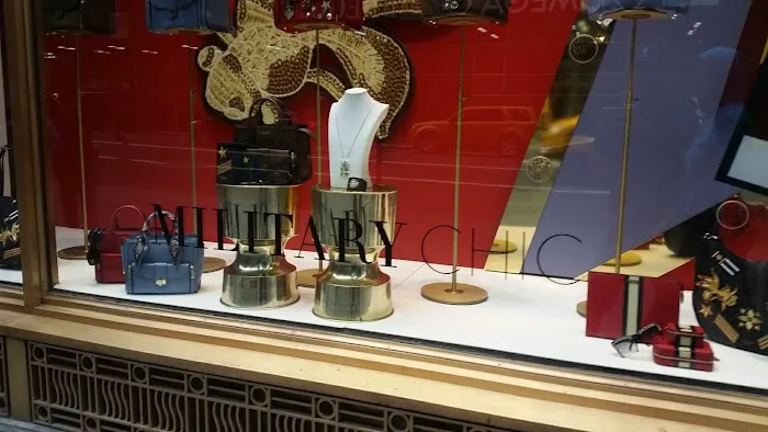 Harry Winston 4