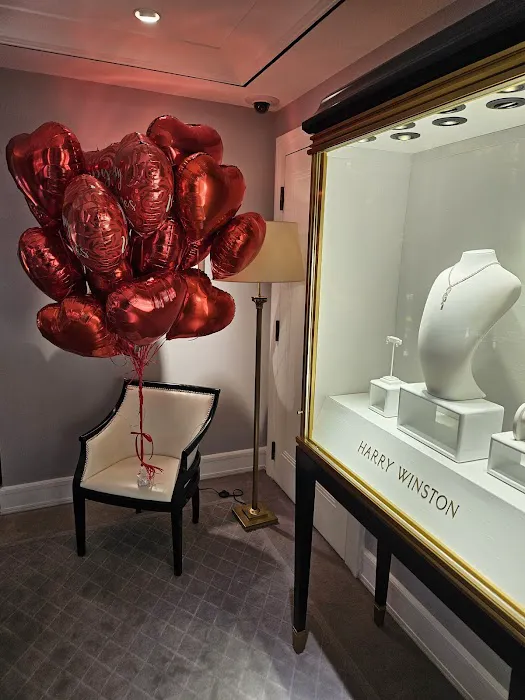 Harry Winston 4