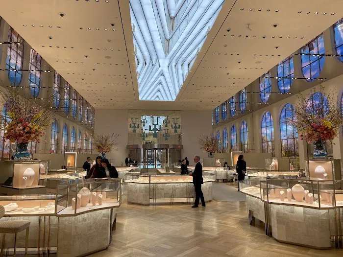 Tiffany & Co. - The Landmark 4