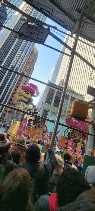47th Street Diamond Exchange. 4