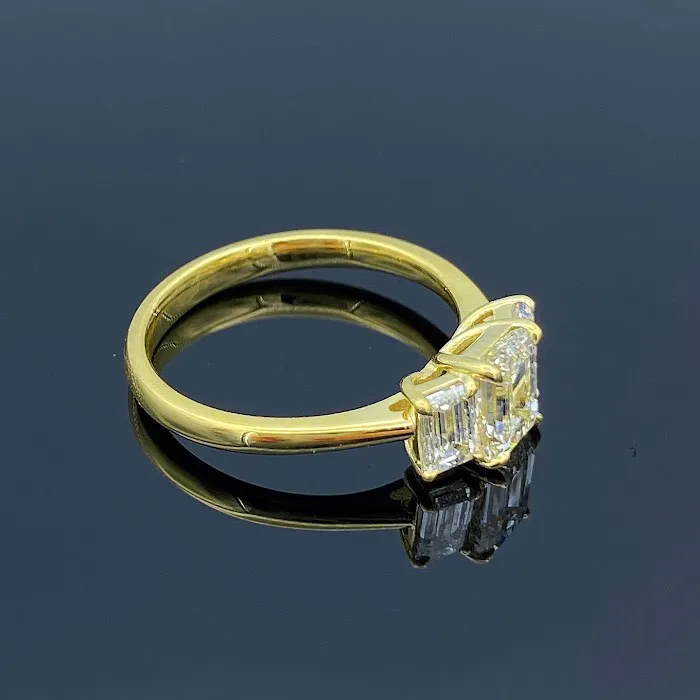L&L Jewelry Unit #12 4