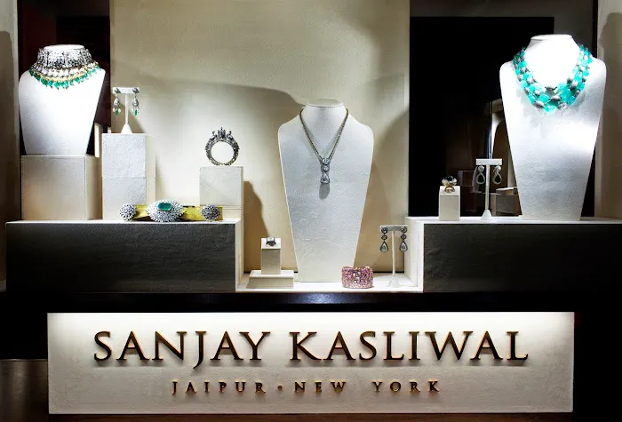 SANJAY KASLIWAL - THE GEM PALACE 4