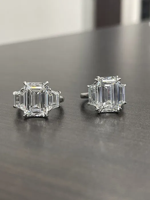 Zack and Elle Jewelers 4