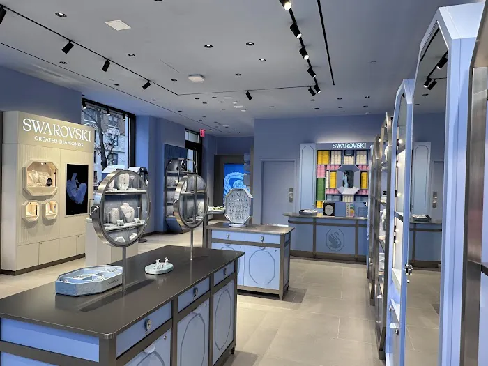 Swarovski Madison Avenue 4