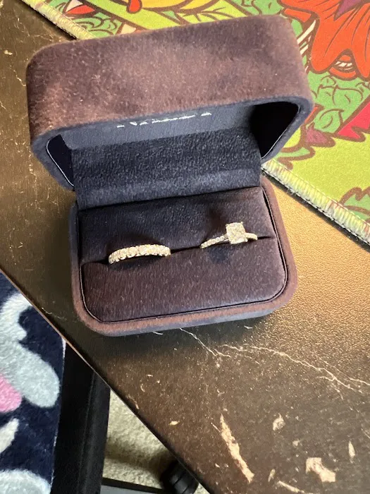 Nally Jewels Inc. 4