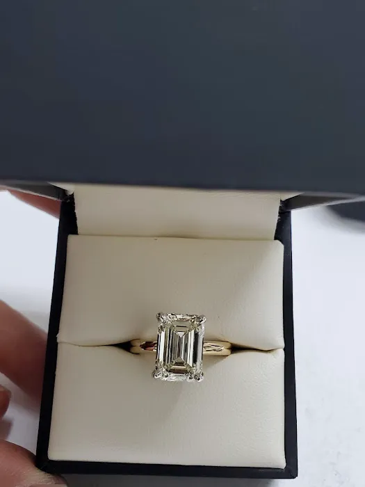 Twinkle Jewelry Inc 4