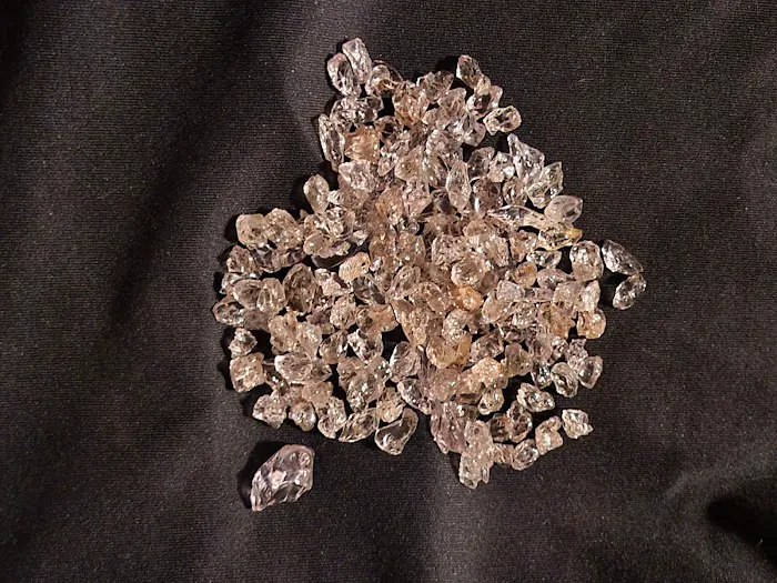 Rough Diamond World 4