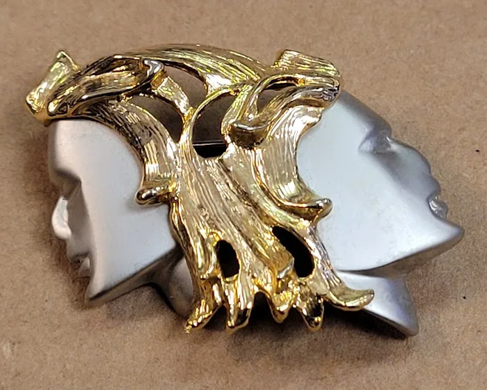 Millennium Art & Jewelry of Harlem 4