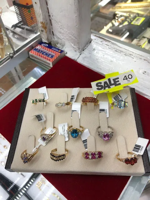 El Joyeria Del Barrio 4