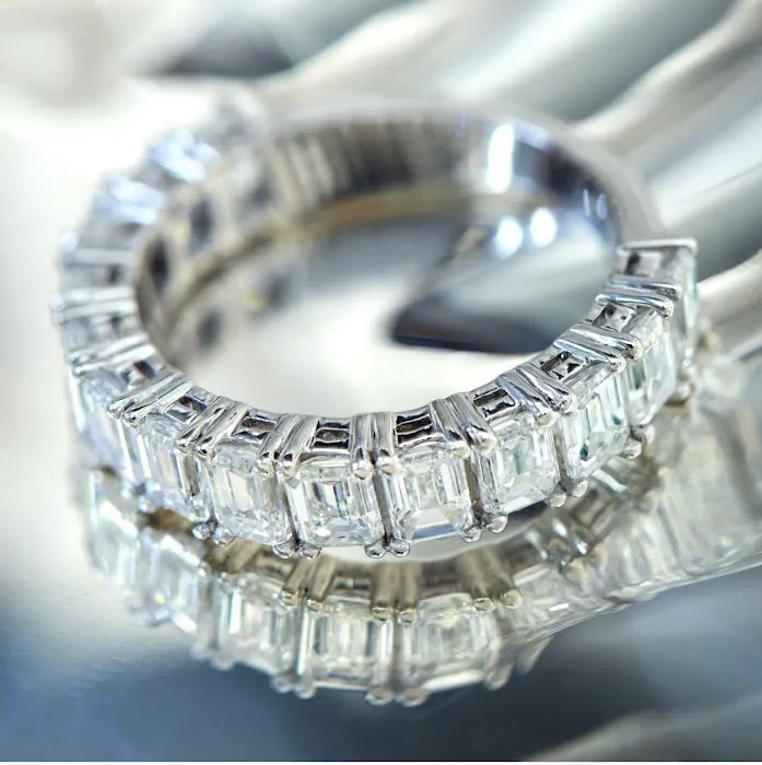 VIVID FINE JEWELS 4