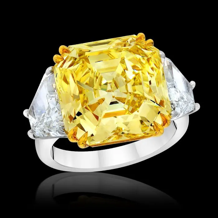 Tri Vivid Fancy Color Diamonds 4