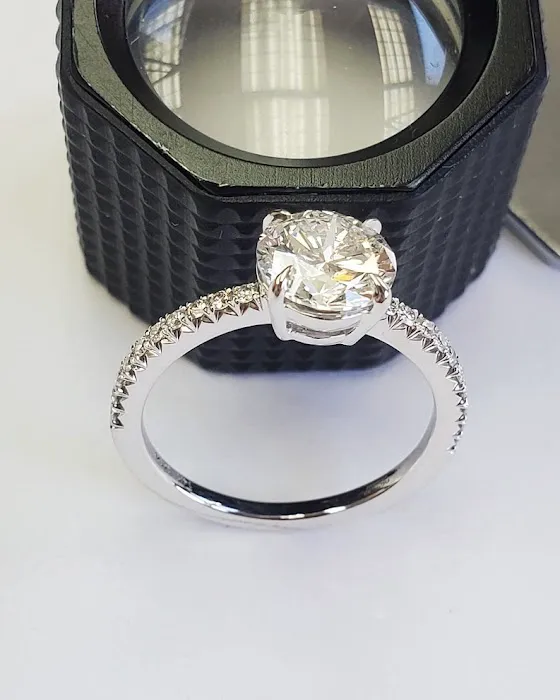 Caro's Diamonds 4