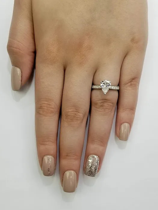 H H Jewelry 4