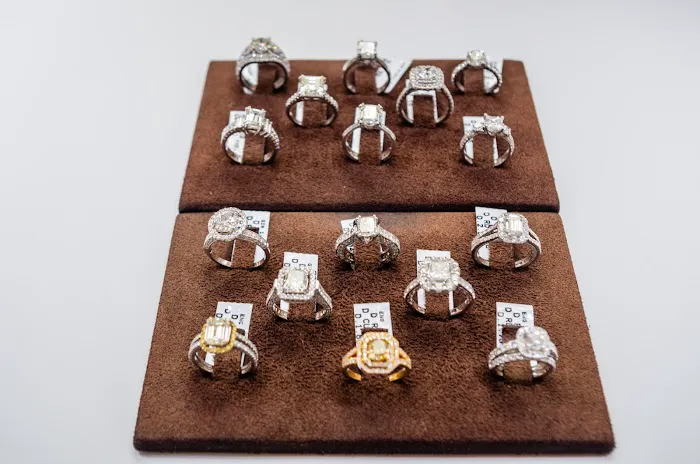 H H Jewelry 4