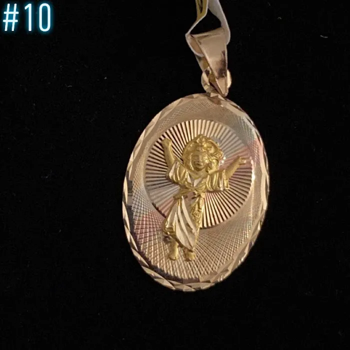 Degante's Jewelry 4