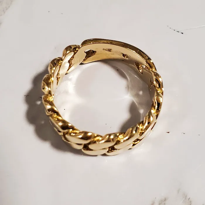 St Carmen Jewelers 4
