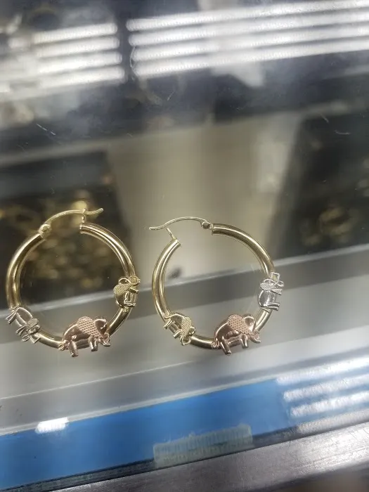 St Carmen Jewelers 4