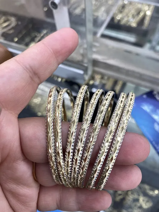 St Carmen Jewelers 4