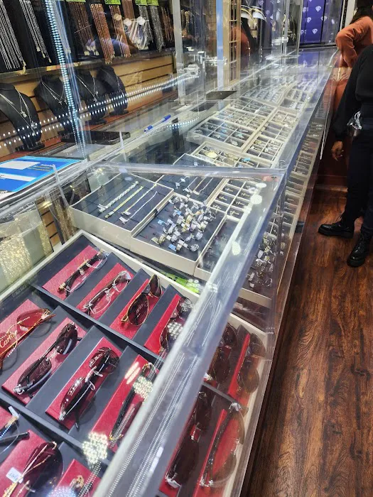 Sam Diamonds NY 4