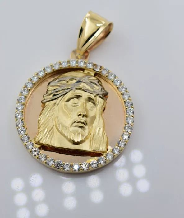 Alberto's Jewelry 4