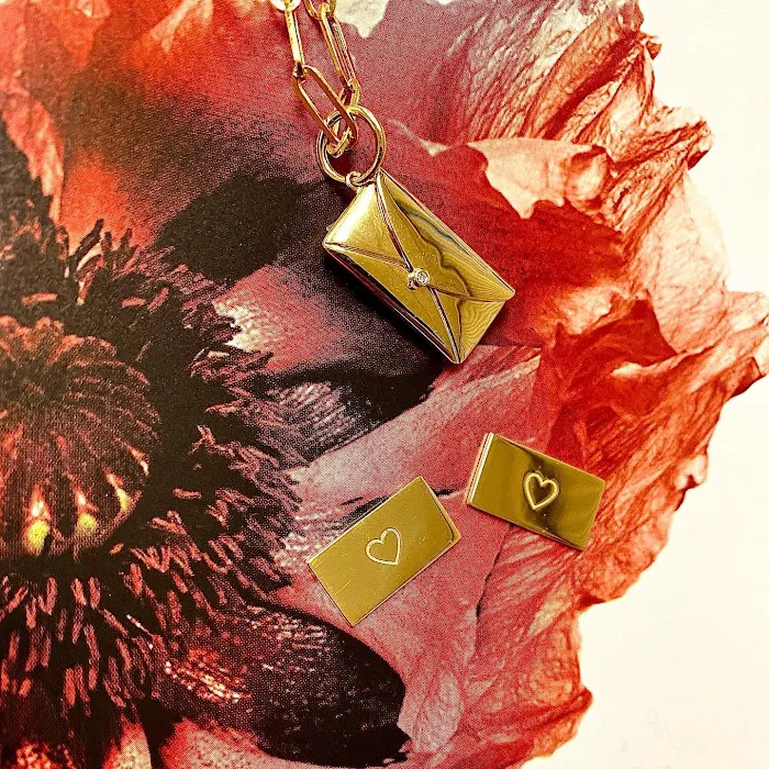 Syna Jewels 4