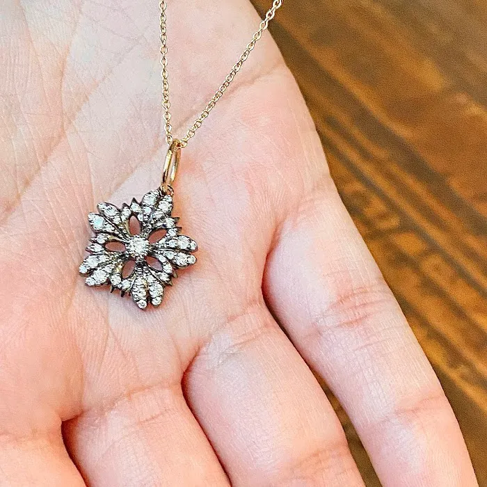 Syna Jewels 4