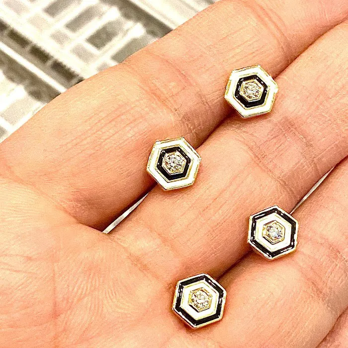 Syna Jewels 4