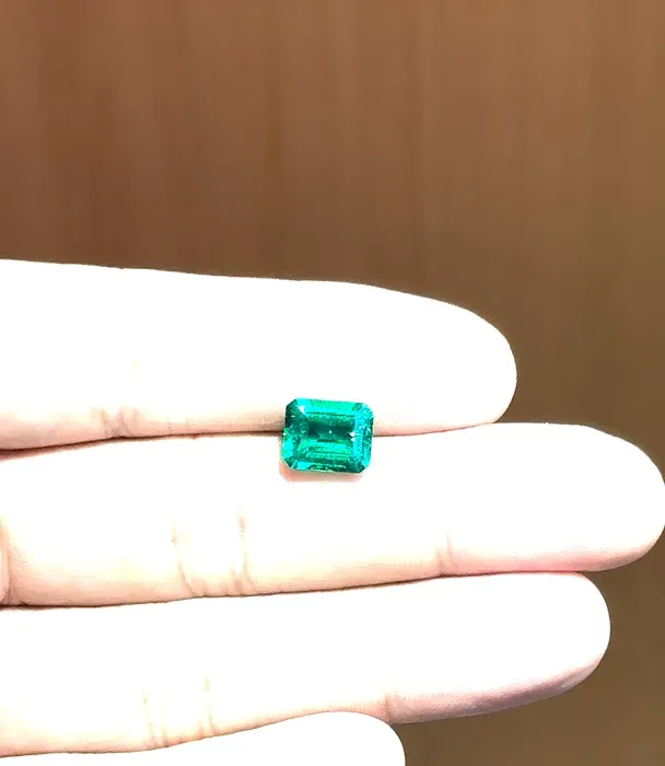 B.V. Gems Inc. 4