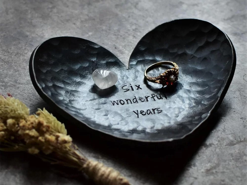 Custom Made Jewelry for Anniversary: A Perfect Personalized Gift to Celebrate Love