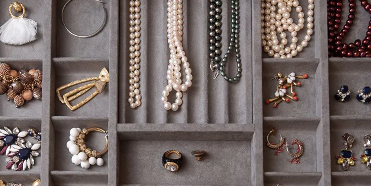 How to Store Fine Jewelry Safely: Essential Tips for Protection and Longevity