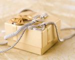 Best Jewelry for a Silver Wedding Anniversary: Timeless Gifts for Your 25th Celebration