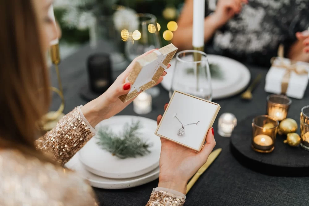 Best Jewelry for Holiday Gifting Season – Top Picks & Ideas