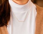How to Choose the Perfect Necklace for Your Turtleneck: Styling Tips and Ideas