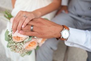 Affordable Wedding Rings for Budget-Conscious Couples – How to Find the Perfect Ring on a Budget