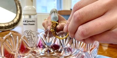 Best Jewelry Cleaning Solutions for Gold: Keep Your Gold Shiny and Beautiful