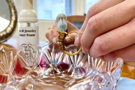 Best Jewelry Cleaning Solutions for Gold: Keep Your Gold Shiny and Beautiful