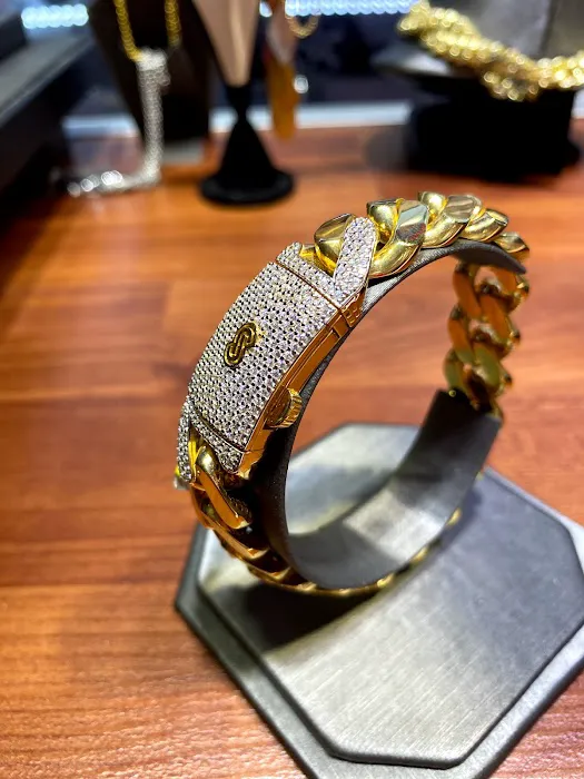 Majesty Jeweler 5