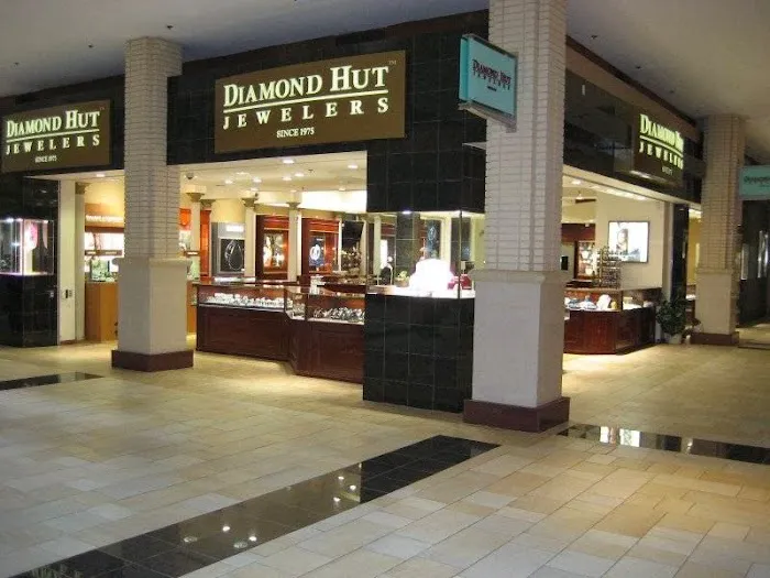 Diamond Hut Jewelers 5