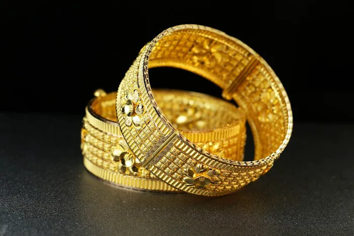 Vanita Jewelers 5