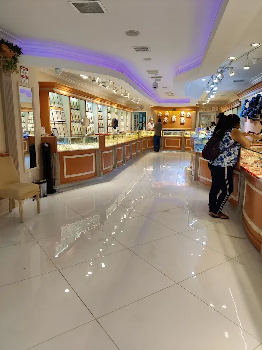 Taj Diamonds 5